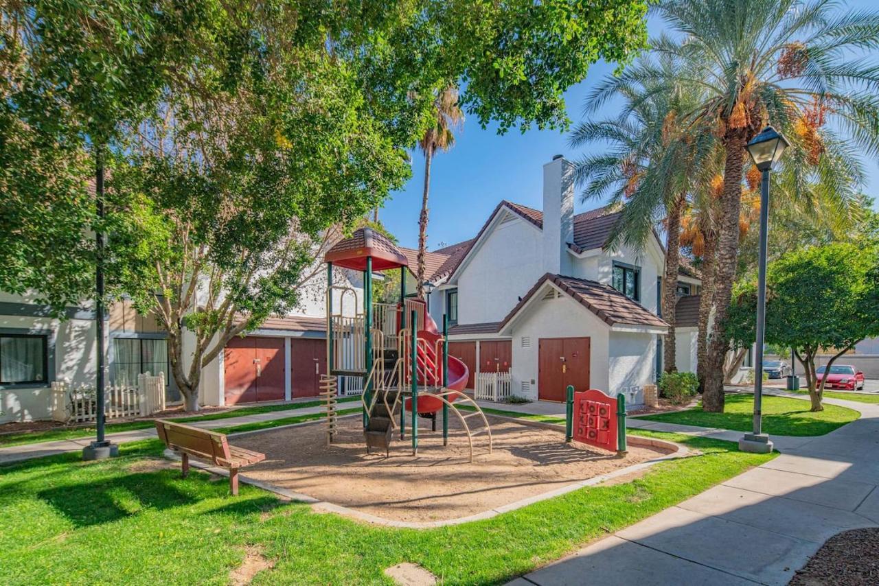 Metro Phx Studio Queen Sleeps 4 Heated Pool Фінікс Екстер'єр фото