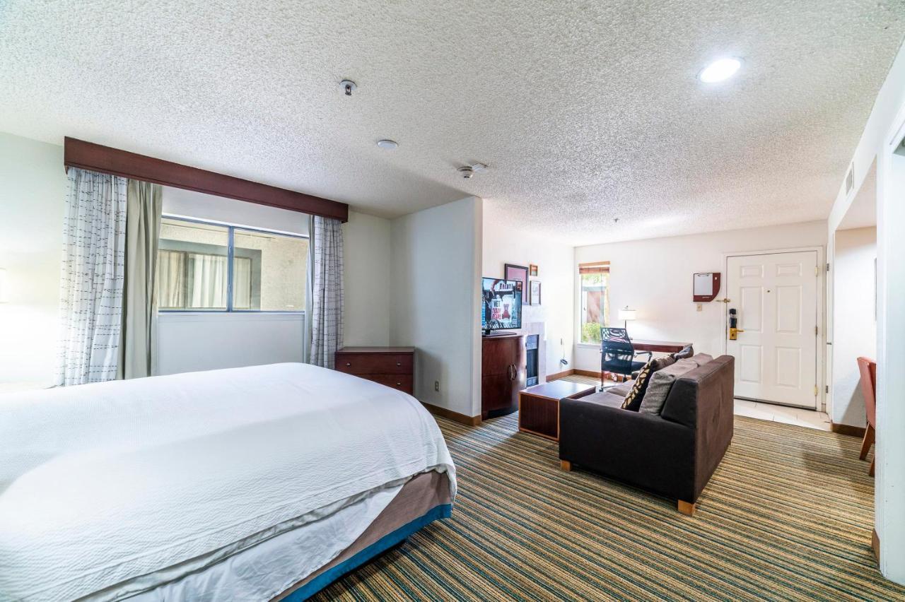 Metro Phx Studio Queen Sleeps 4 Heated Pool Фінікс Екстер'єр фото